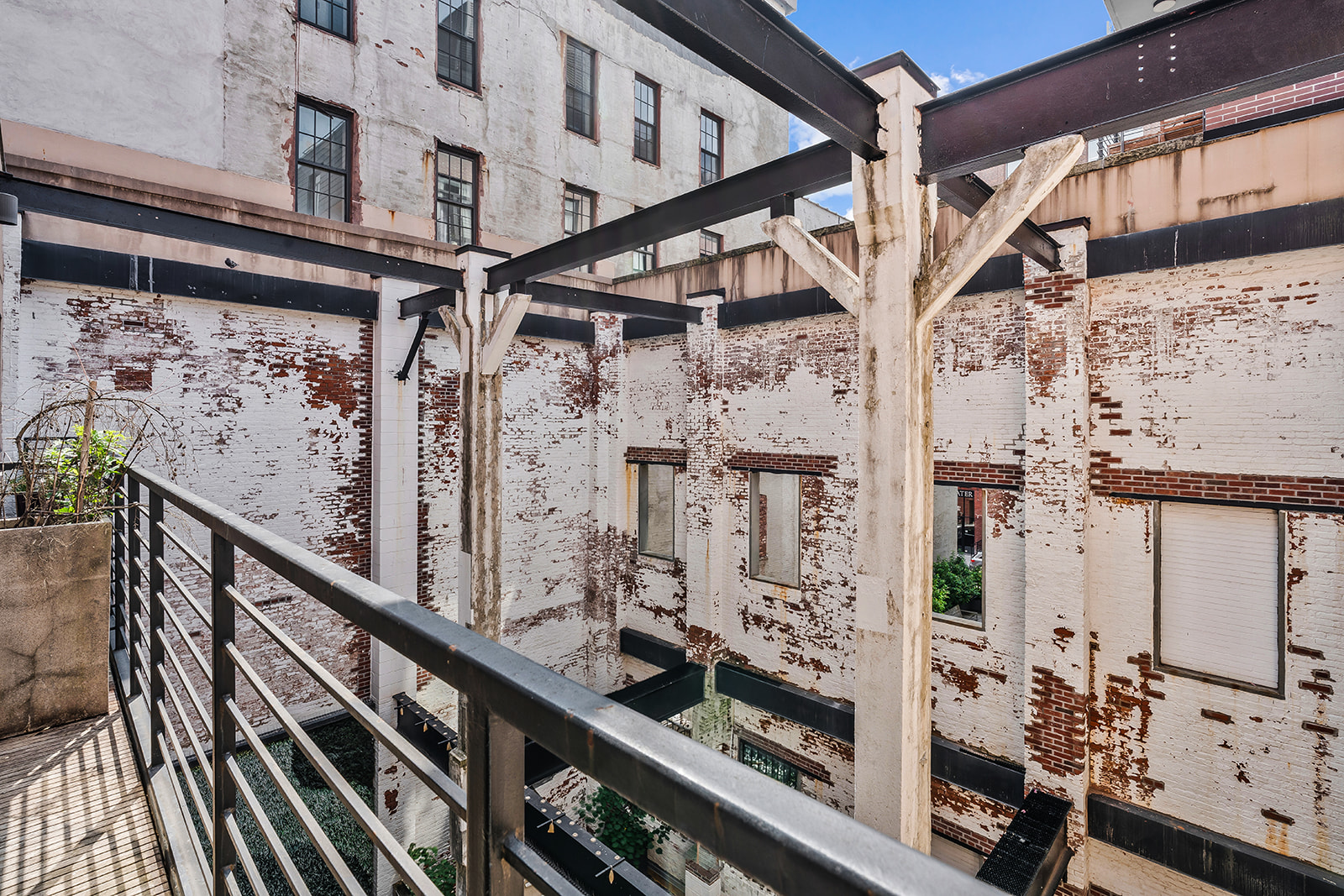 37 Bridge Street, Unit 4G Brooklyn, NY 11201 - Photo 7 of 12 Gallery Image 7
