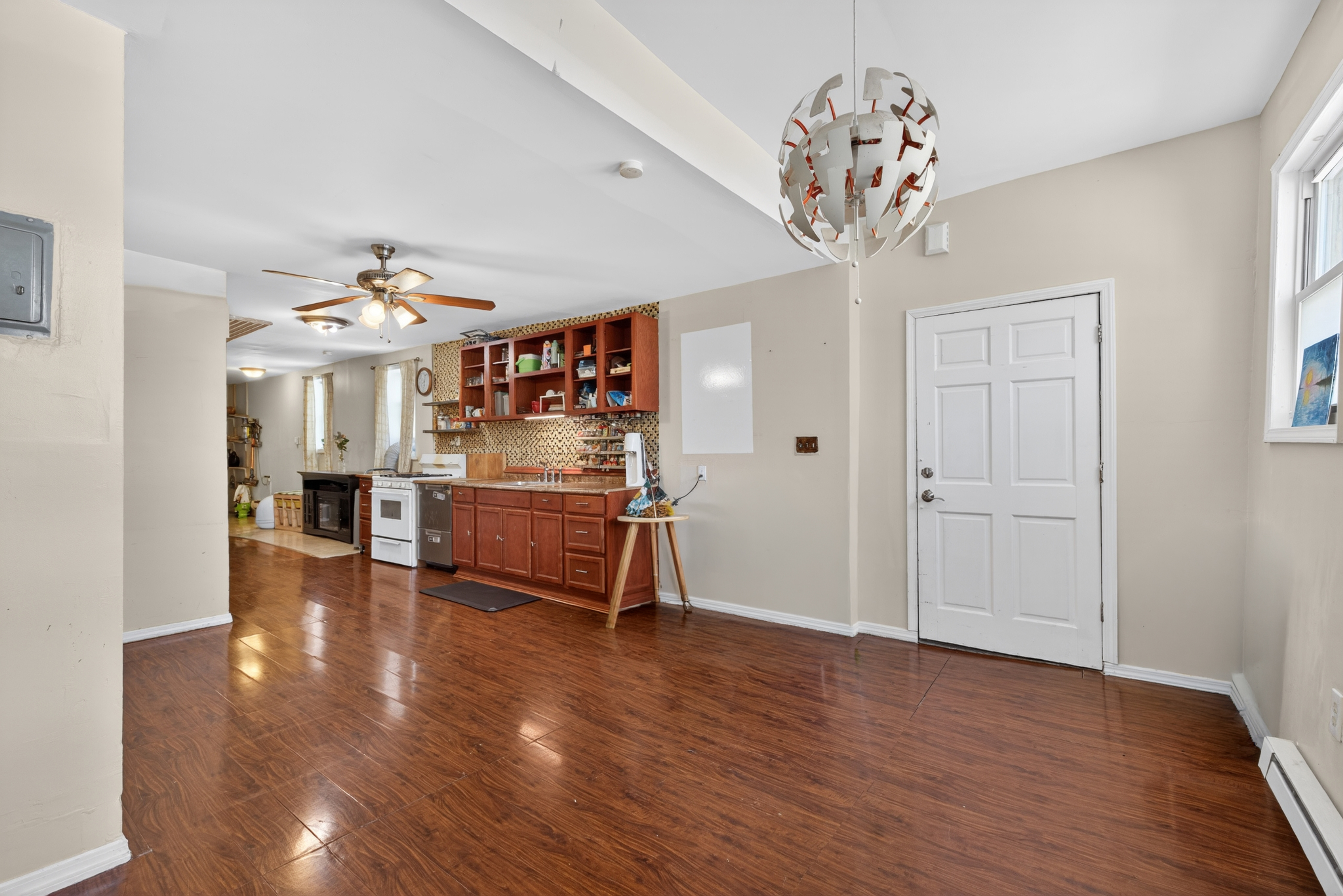 239 Buffalo Avenue Brooklyn, NY 11213 - Photo 5 of 27