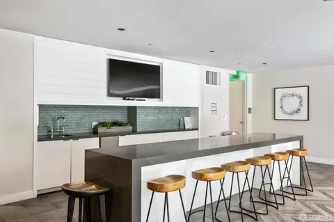 $1,098,000 | 110 Channel Street, Unit 327, San Francisco, CA 94158