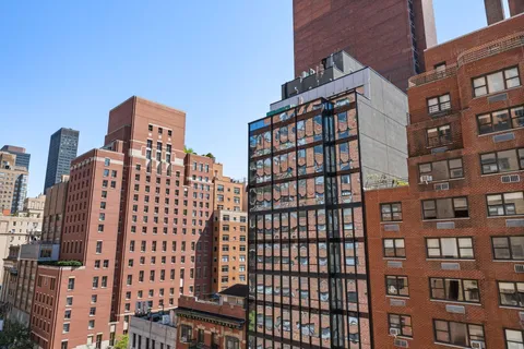 $500,000 | 139 East 33rd Street, Unit 10D | Kips Bay