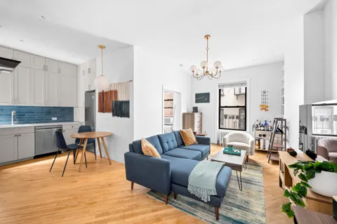 $995,000 | 80 Charles Street, Unit 4R | West Village