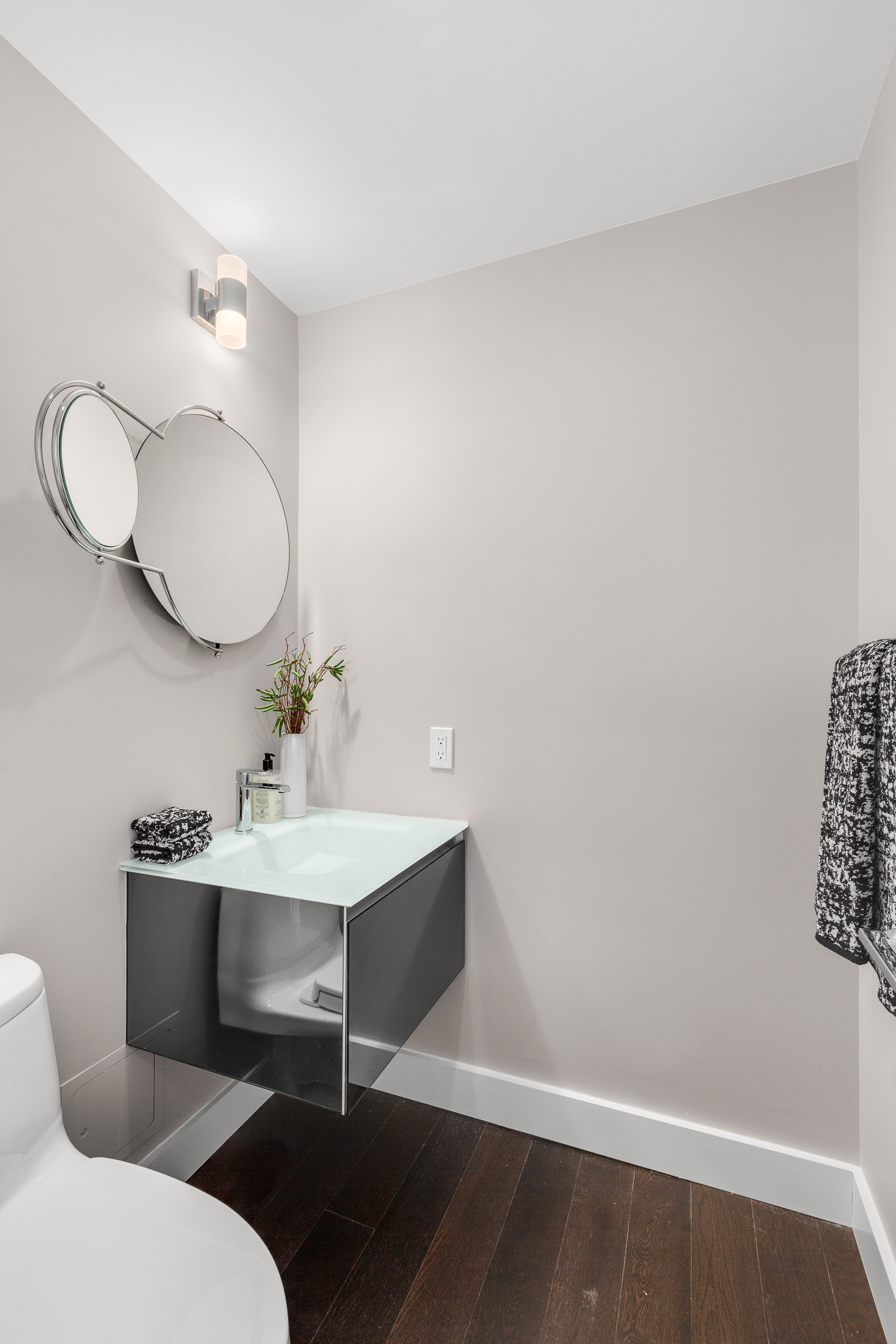 425 East 58th Street, Unit 16F Manhattan, NY 10022 - Photo 11 of 16