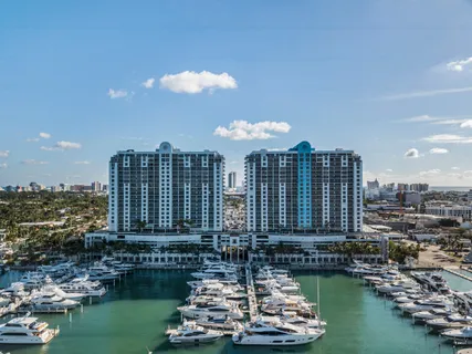 $785,000 | 1800 Sunset Harbour Drive, Unit 2409, Miami Beach, FL 33139