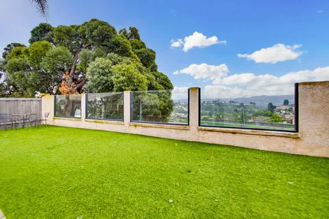 $1,049,000 | 9525 High Park Lane, San Diego, CA 92129