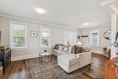 $625,000 | 810 West Collings Avenue, Collingswood, NJ 08107