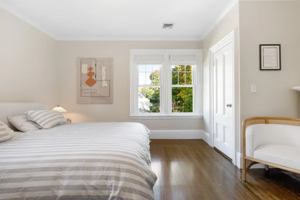 $1,900,000 | 90 Maple Place, Dedham, MA 02026