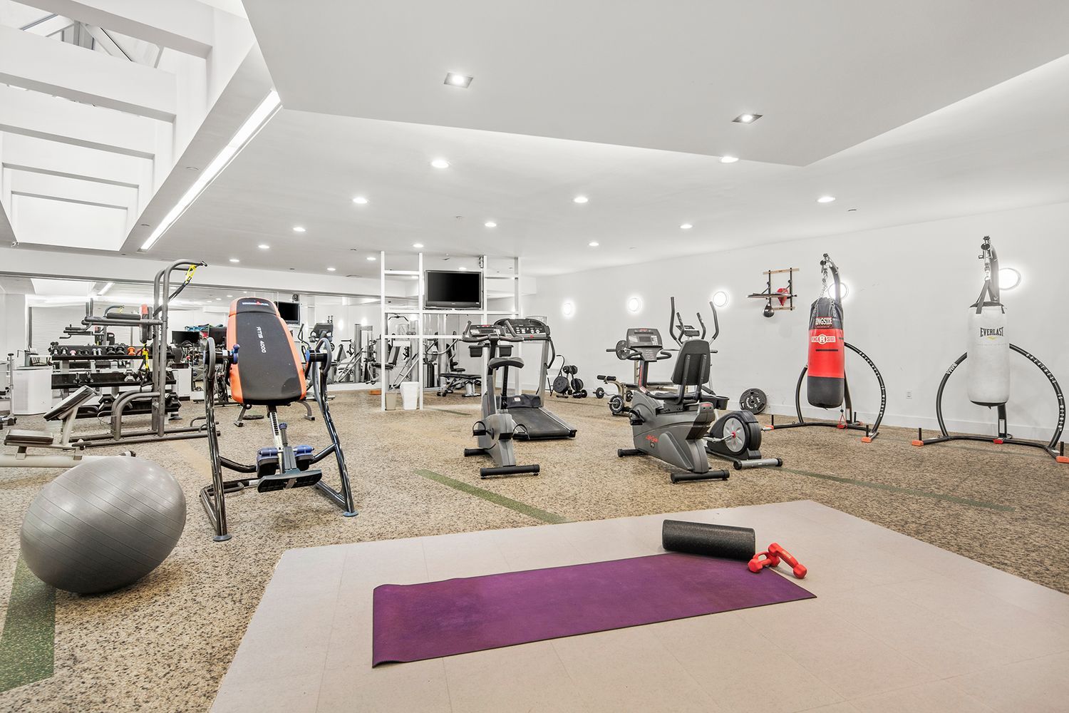 55 Berry Street, Unit 3D Brooklyn, NY 11249 - Photo 10 of 12 a view of a room with gym equipment