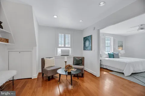 $1,425,000 | 5120 Wilson Lane, Bethesda, MD 20814