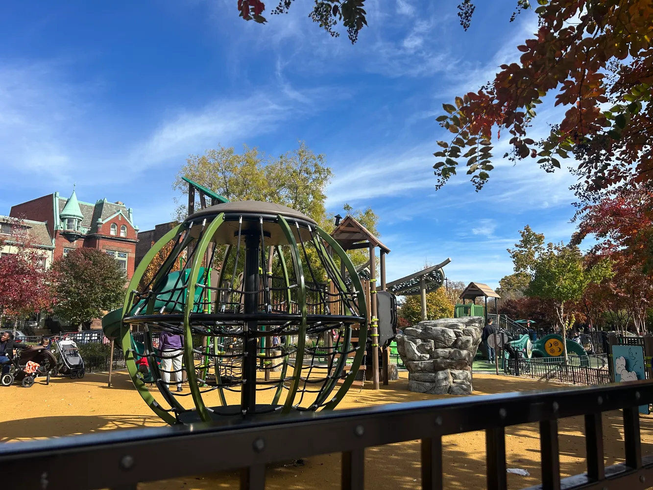 $829,000 | 1019 South Carolina Avenue Southeast, Washington, DC 20003