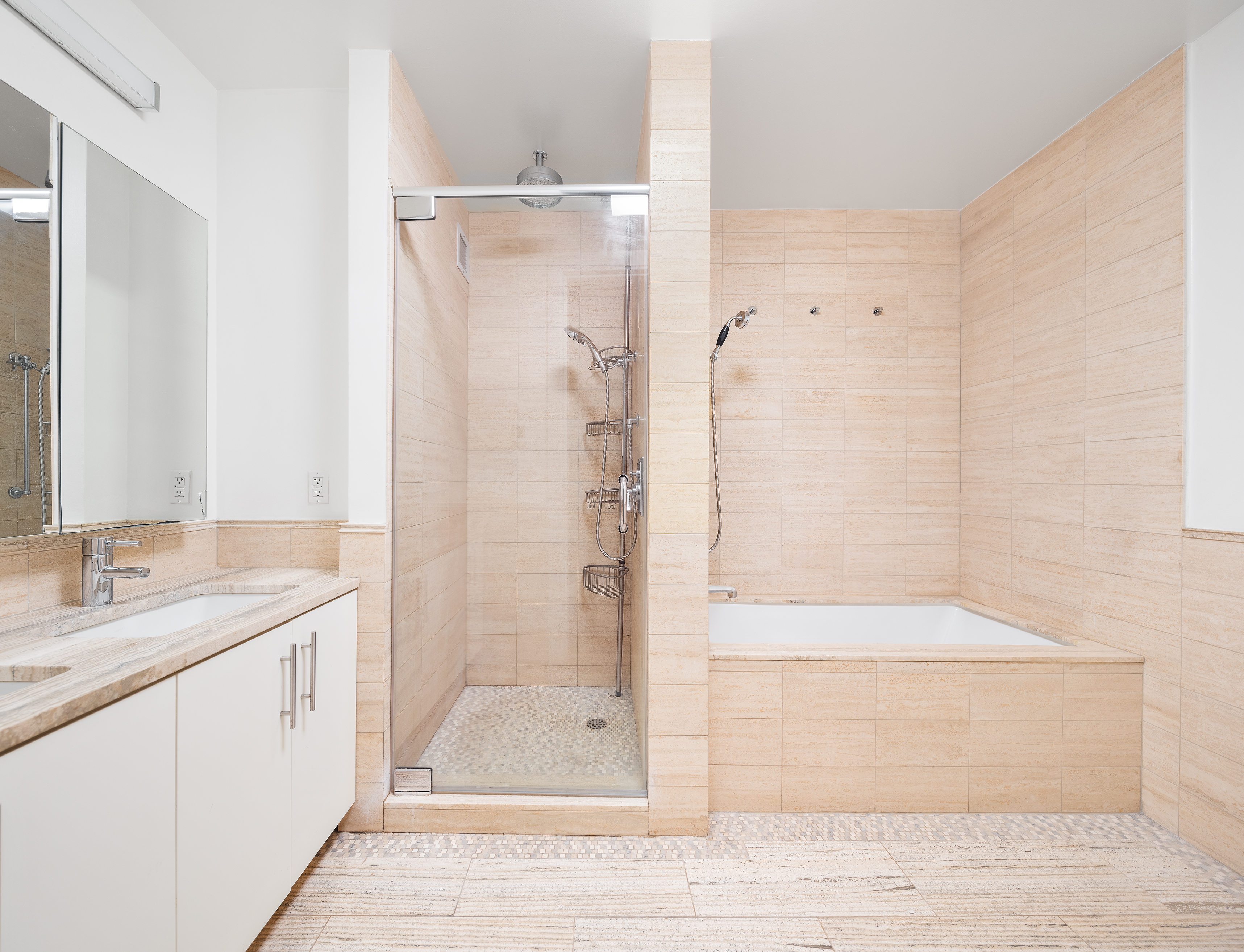 67 Liberty Street, Unit 7 Manhattan, NY 10005 - Photo 9 of 12