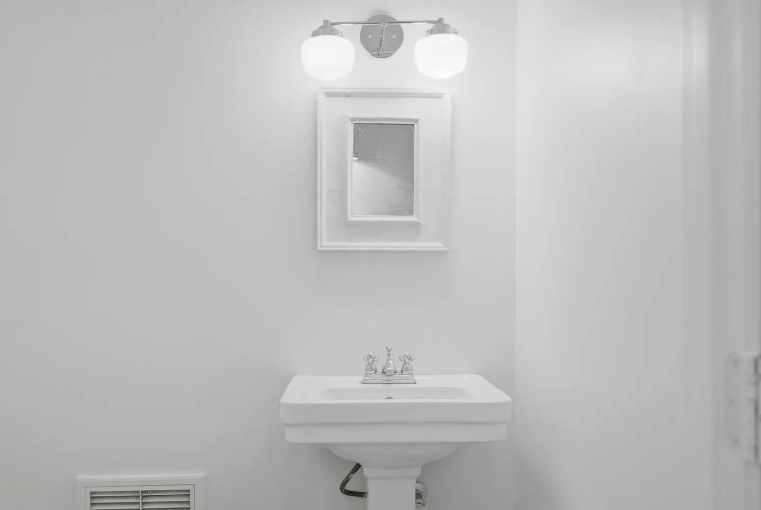 $1,560,000 | 246 19th Avenue Northeast, St. Petersburg, FL 33704