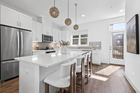 $995,000 | 3510 Bellflower Lane, Rockville, MD 20852