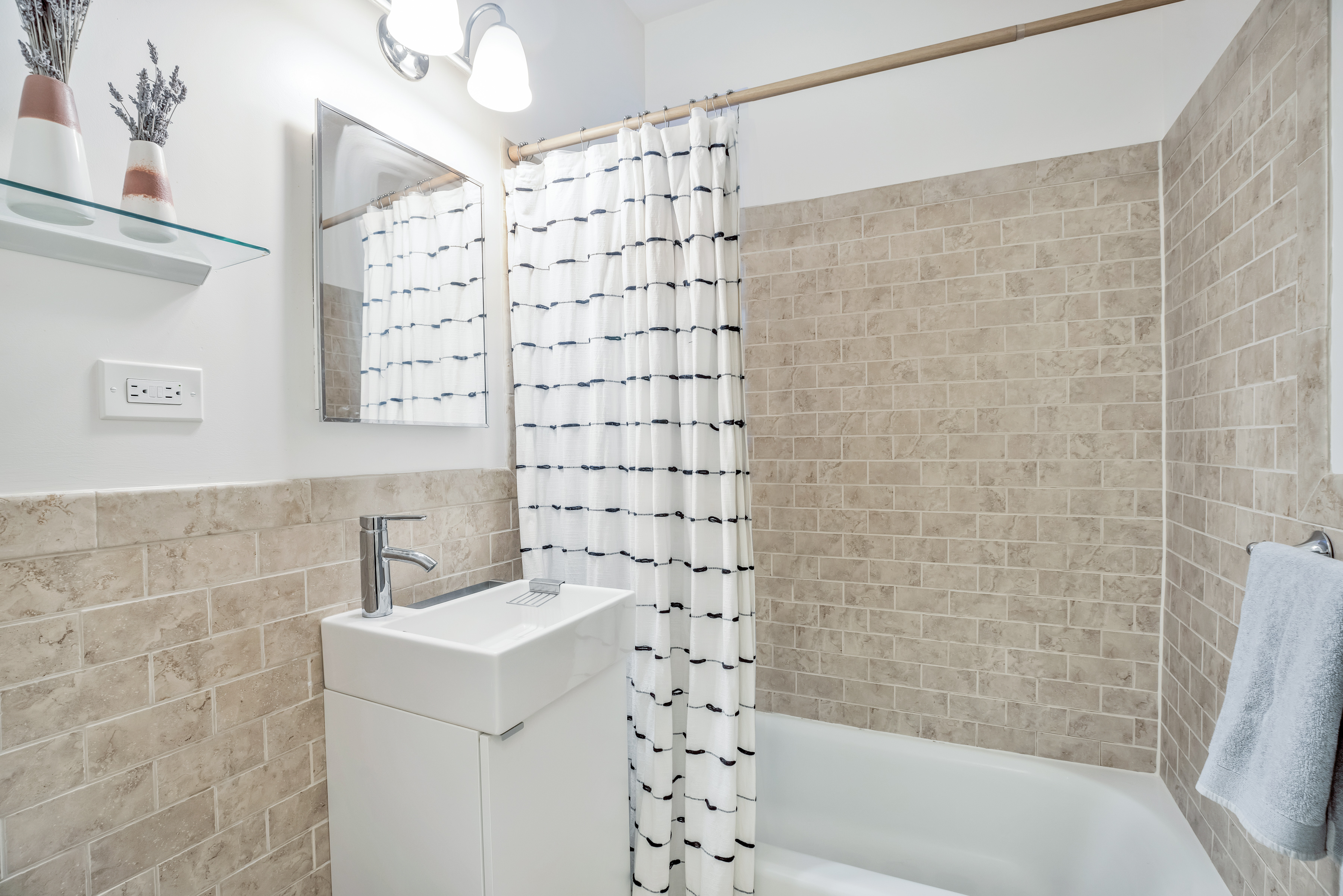 25 Plaza Street West, Unit 1J Brooklyn, NY 11217 - Photo 6 of 10