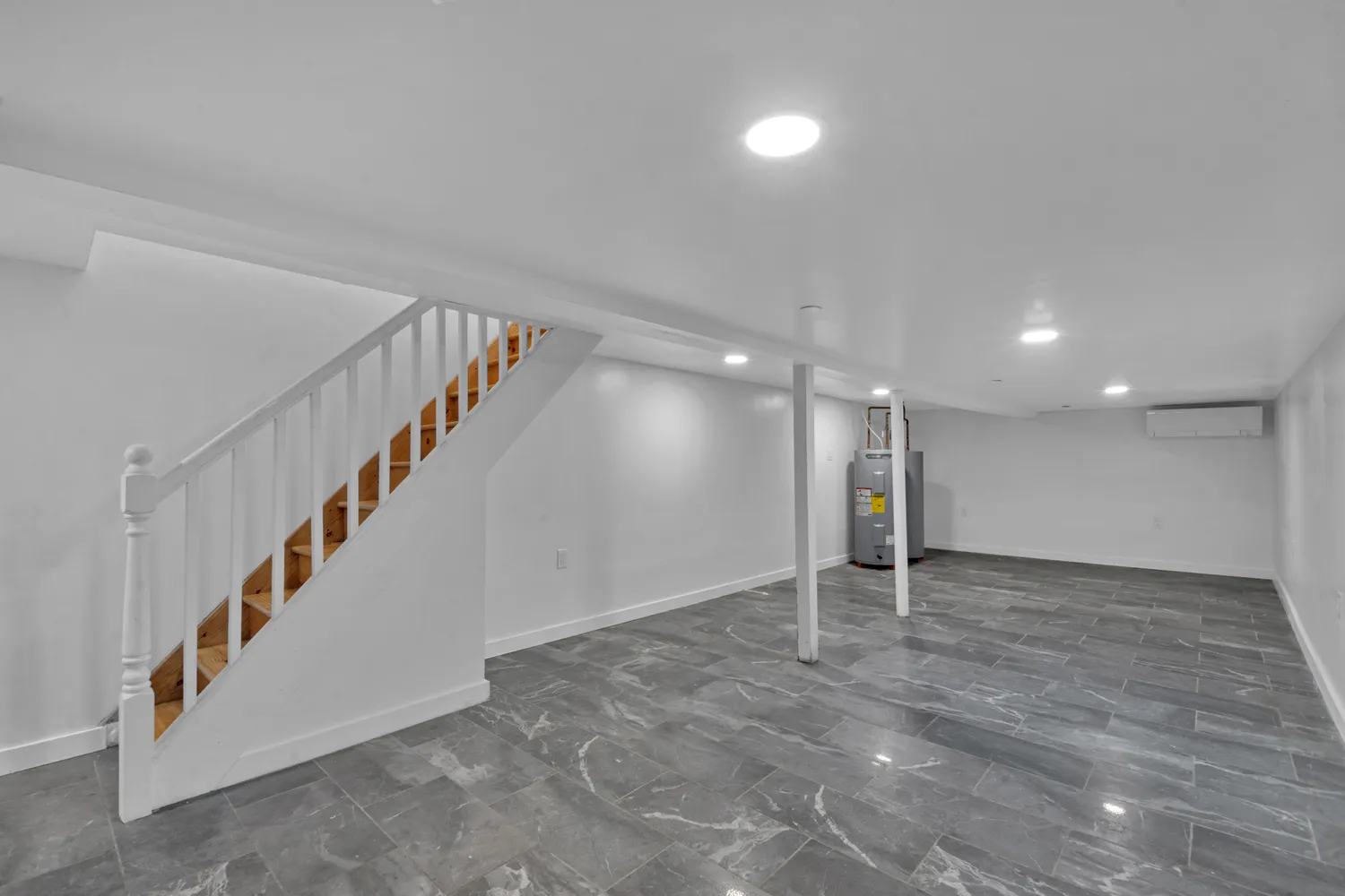 $3,795 | 31 Roosevelt Place, Unit 1A | Bedford-Stuyvesant