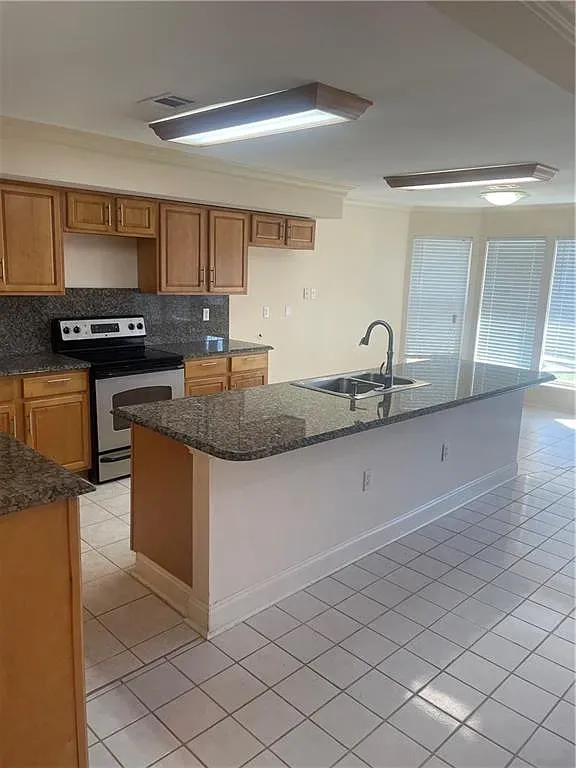 $205,000 | 11150 South Idlewood Court, New Orleans, LA 70128