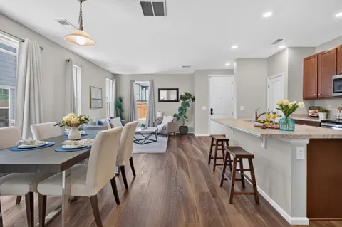 $440,000 | East Quincy Circle, Aurora, CO 80015