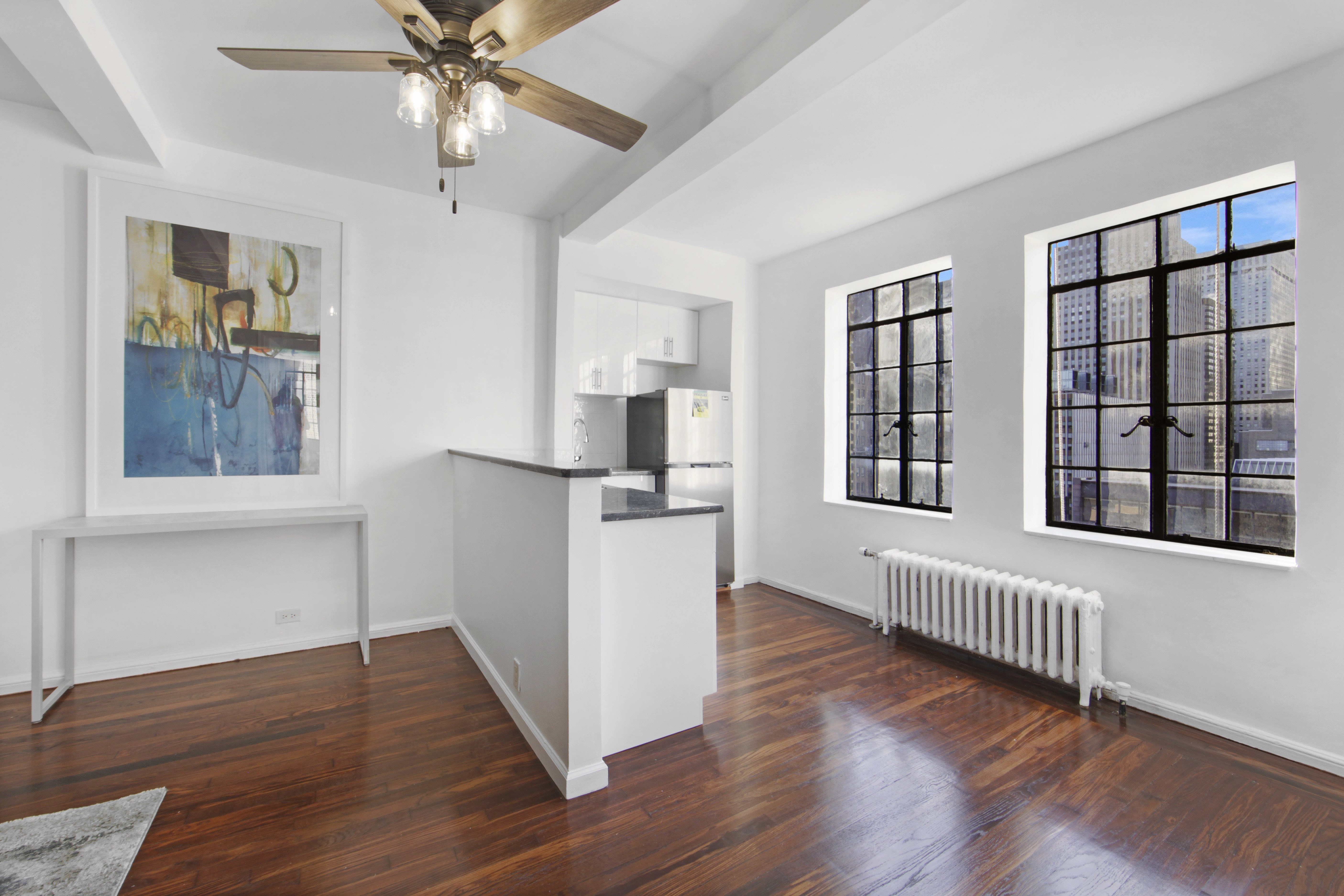 45 Tudor City Place, Unit 1710 Manhattan, NY 10017 - Photo 4 of 20