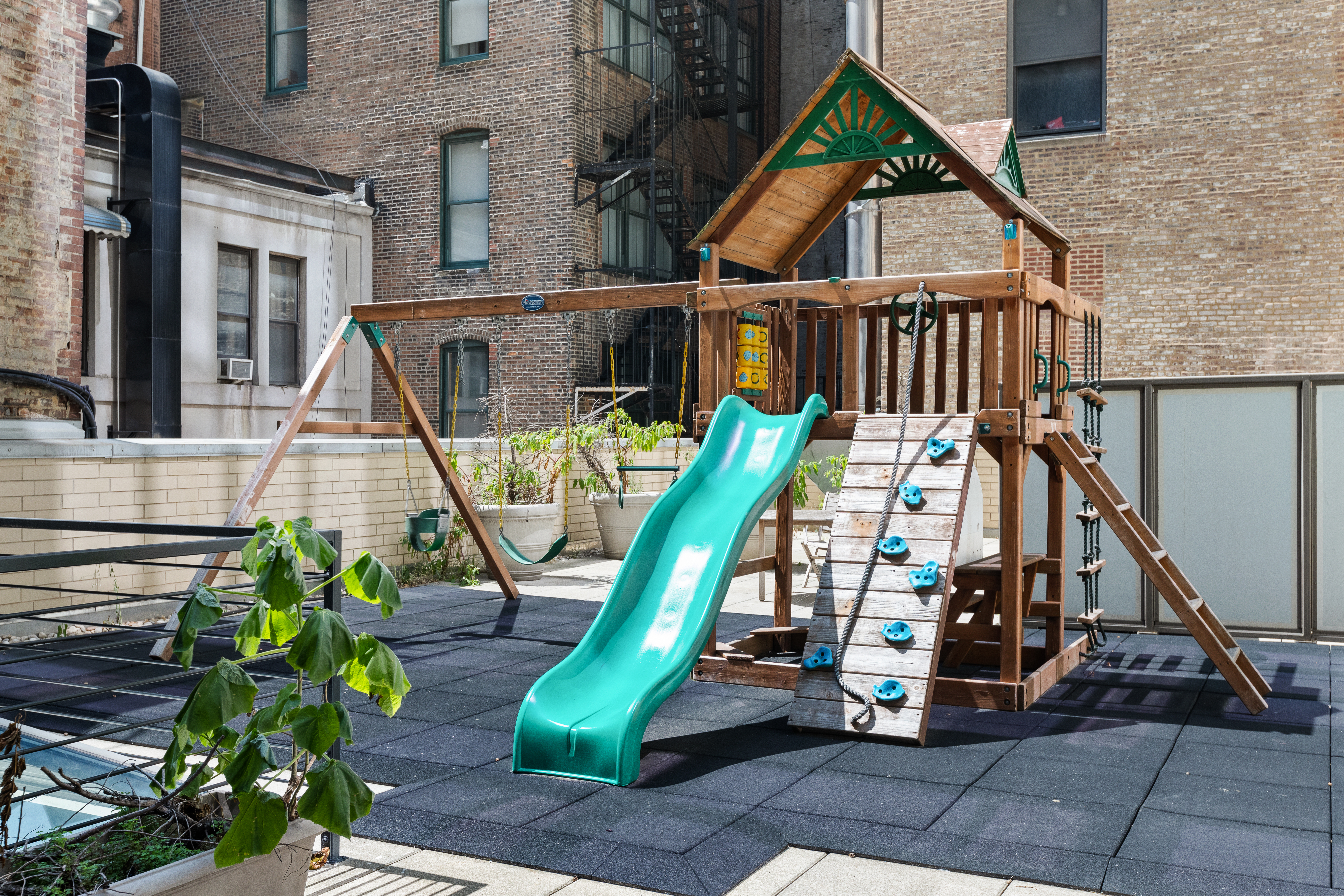 4 West 21st Street, Unit 16A Manhattan, NY 10010 - Photo 12 of 15 a view of a house with a park