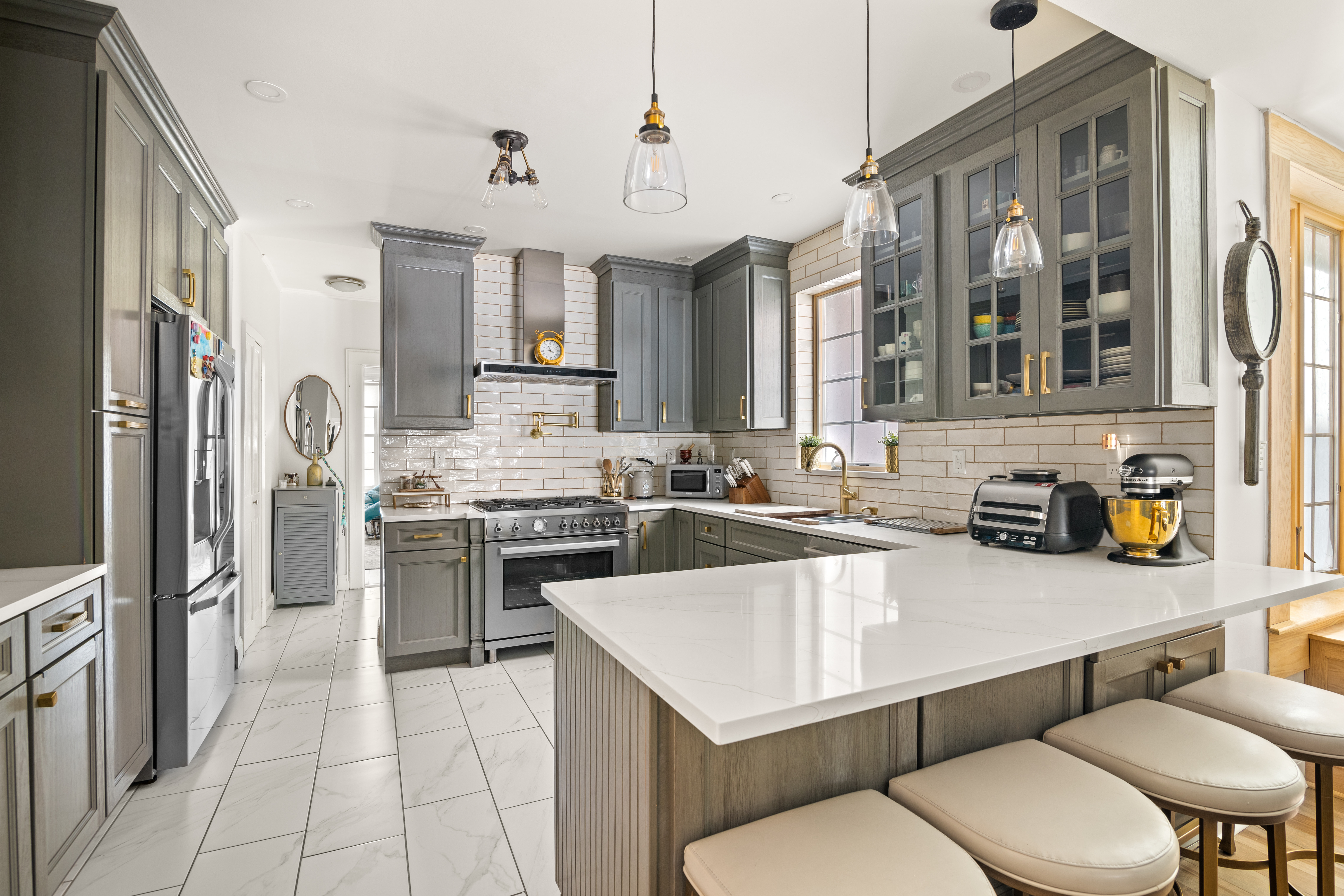 8819 Colonial Road Brooklyn, NY 11209 - Photo 4 of 9