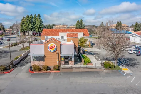 $2,490,000 | 5304 Old Redwood Highway North, Petaluma, CA 94954