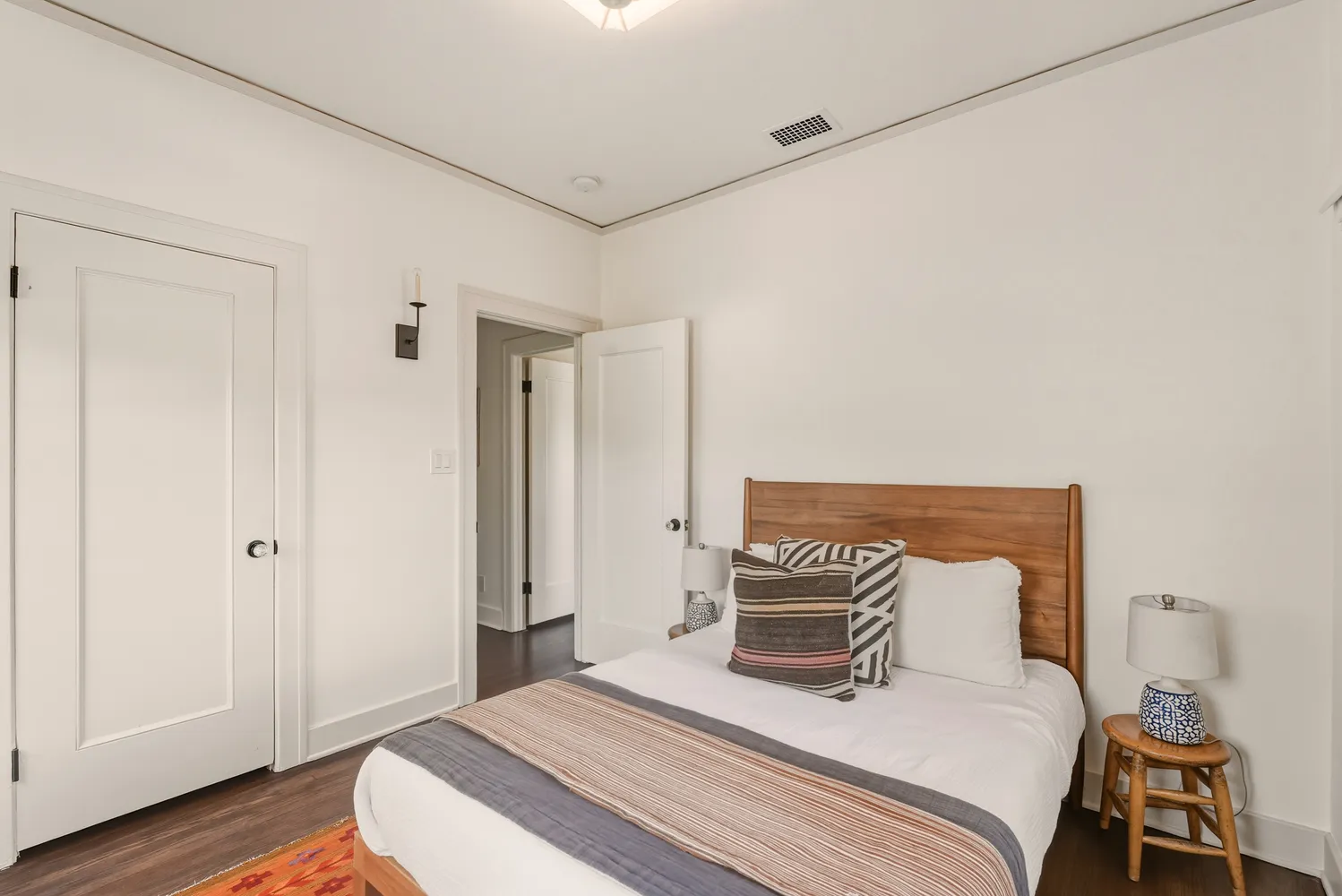 Contact Agent | 4985 Wawona Street, Los Angeles, CA 90041