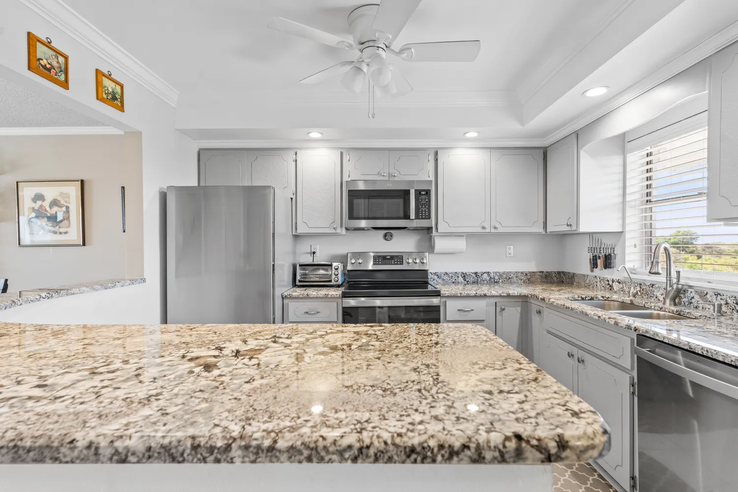 $350,000 | 5300 Highway A1A, Unit 401, Vero Beach, FL 32963