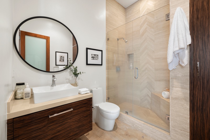 17713 Posetano Road Pacific Palisades, CA 90272 - Photo 16 of 21