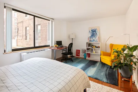 $1,450,000 | 275 Greenwich Street, Unit 2A | TriBeCa