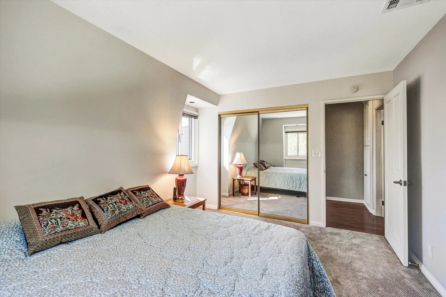 $2,998,000 | 441 Audraine Drive, Glendale, CA 91202