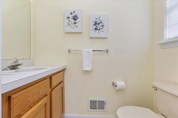 $599,900 | 27 Blossom Drive, Ewing, NJ 08638