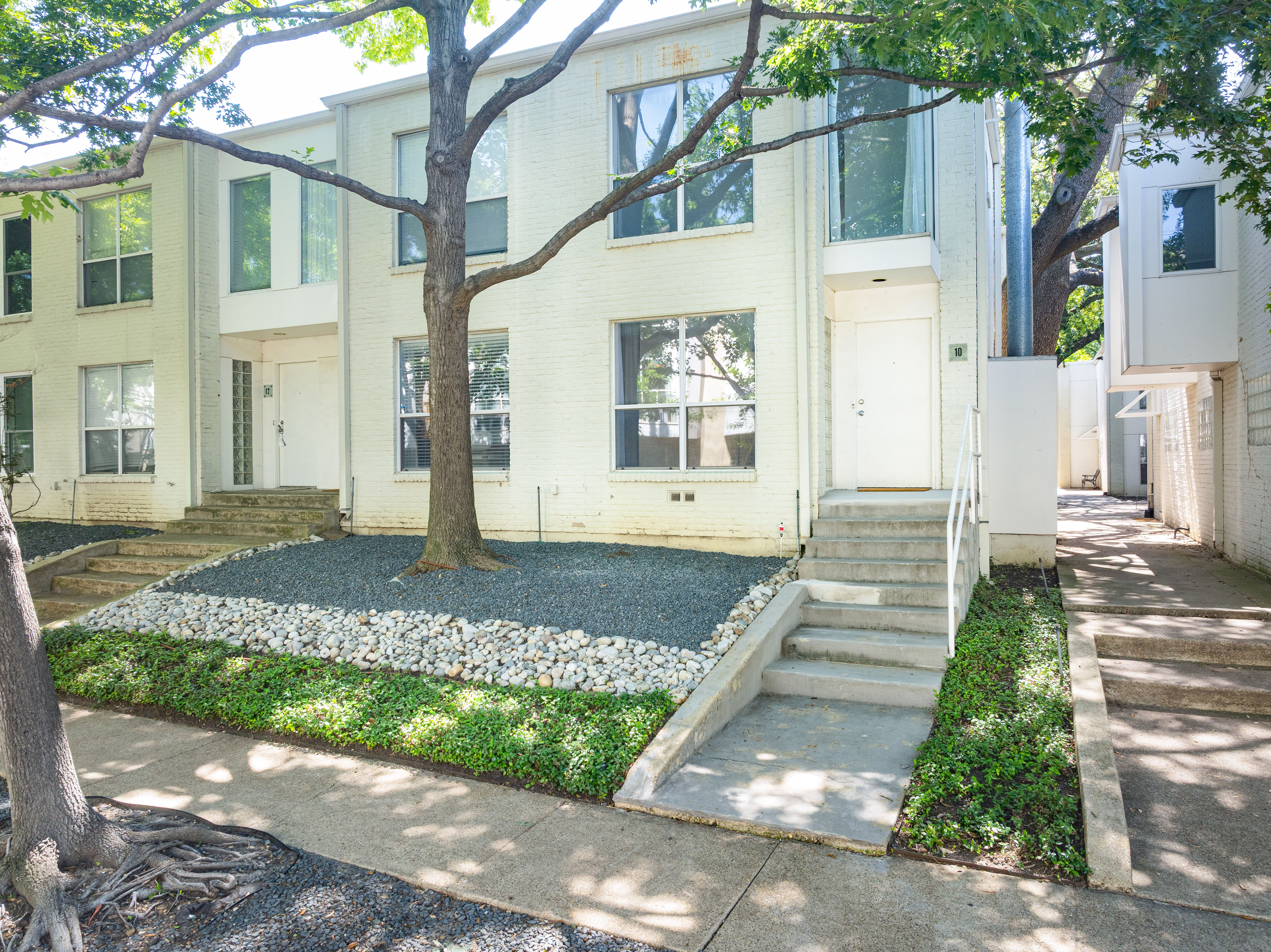 4122 Travis Street, Unit 10 Dallas, TX 75204 - Photo 1 of 35