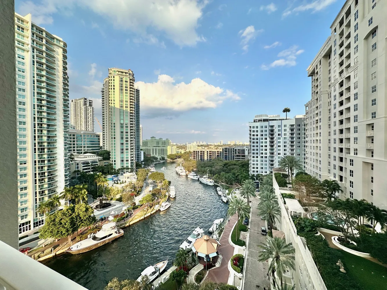 $4,700 | 511 Southeast 5th Avenue, Unit 1217, Fort Lauderdale, FL 33301