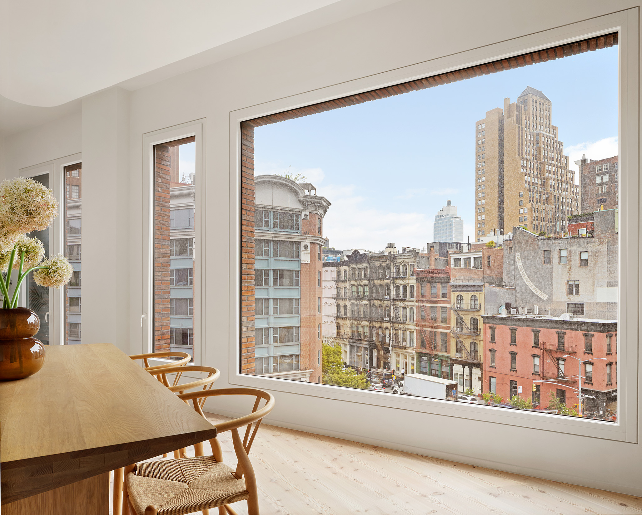 1 Avenue Of The Americas, Unit 5N Manhattan, NY 10013 - Photo 4 of 17 a view of a livingroom with furniture