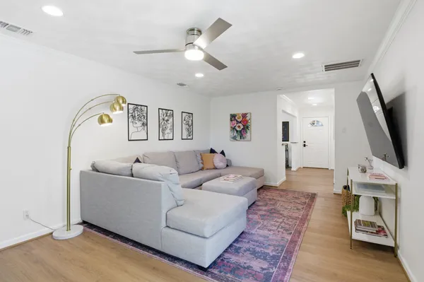 $447,000 | 2250 Peavy Circle, Dallas, TX 75228