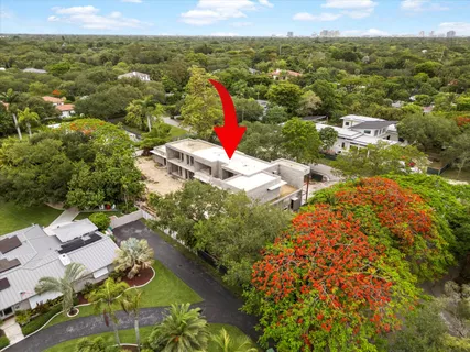$10,950,000 | 6200 Southwest 123rd Terrace, Pinecrest, FL 33156