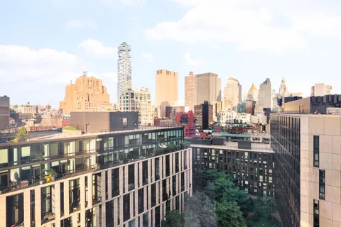 $3,950,000 | 111 Murray Street, Unit 16B | TriBeCa