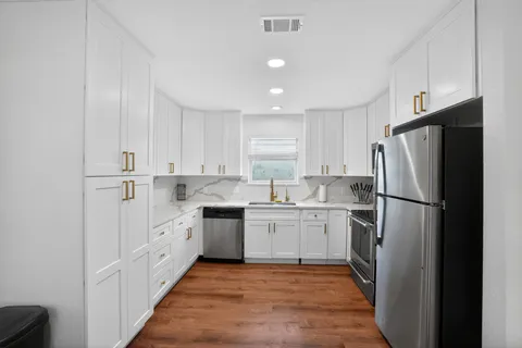 $2,380,000 | 13624 Trautwein Road, Austin, TX 78737