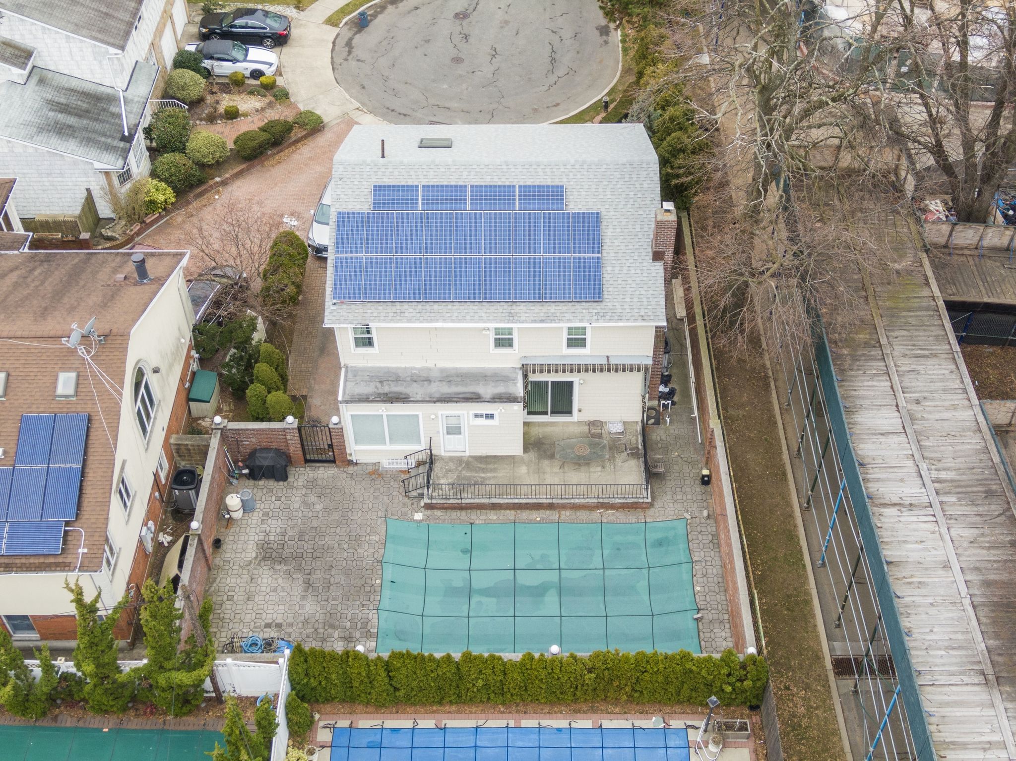 36 Shore Rd Lane Brooklyn, NY 11209 - Photo 32 of 34