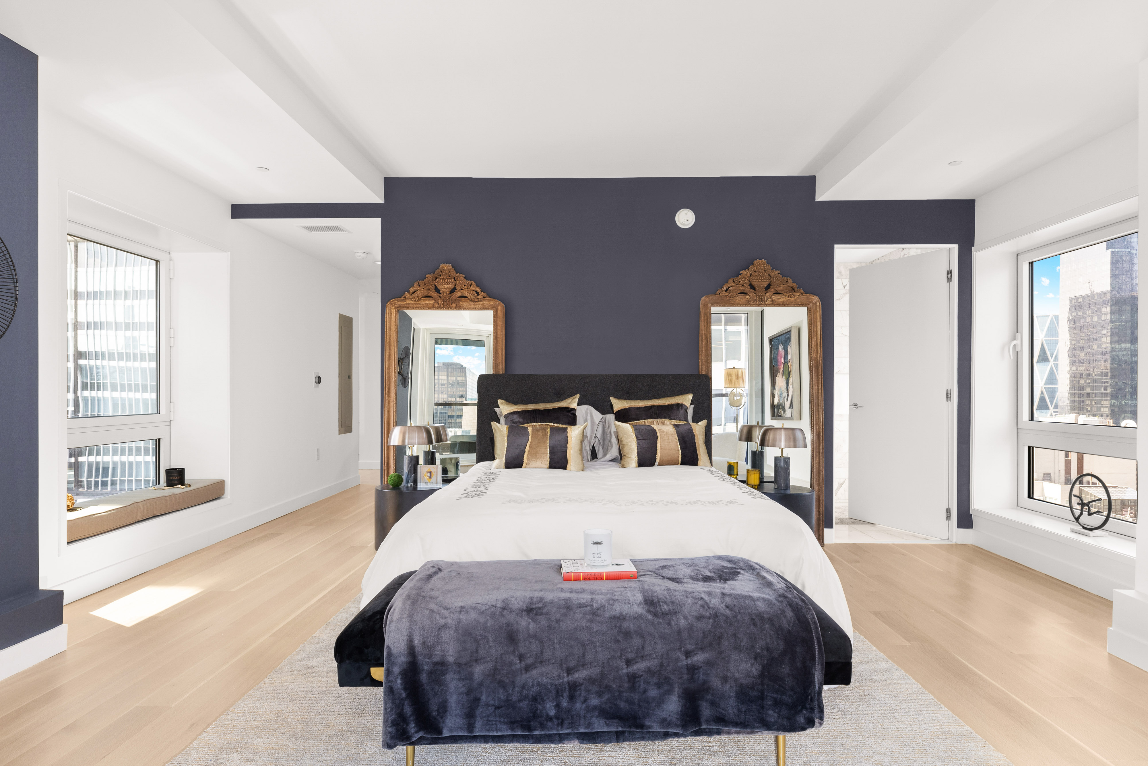 135 West 52nd Street, Unit PH2 Manhattan, NY 10019 - Photo 8 of 35