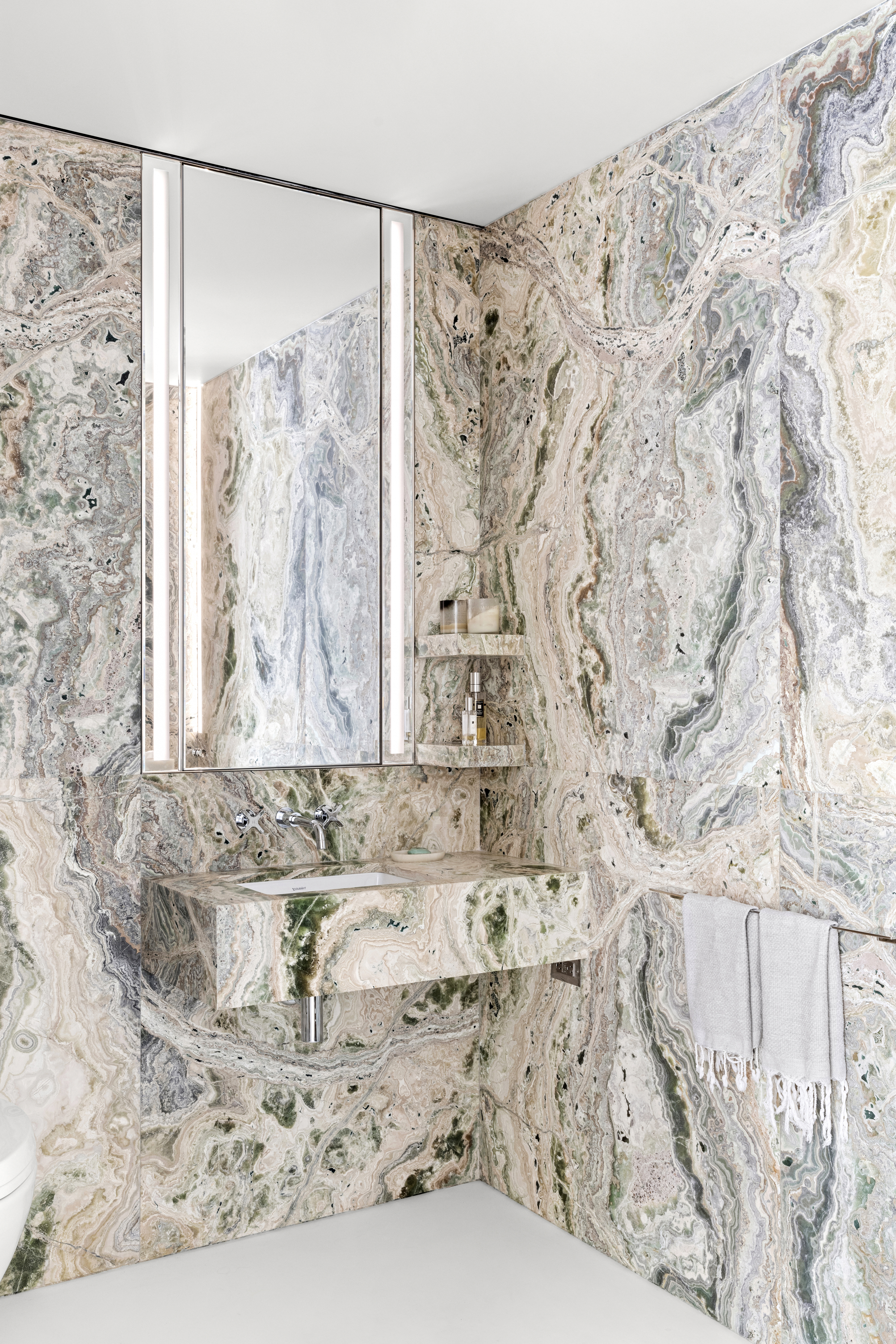 27 Wooster Street, Unit PH Manhattan, NY 10013 - Photo 16 of 34 a view of a entryway