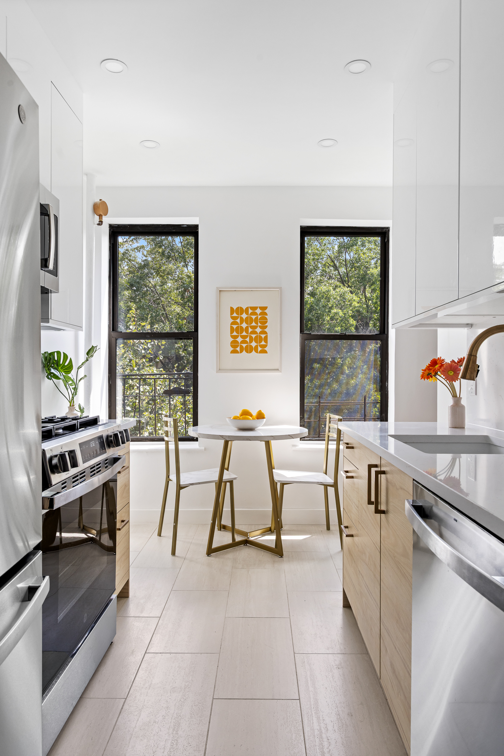 264 6th Avenue, Unit 4G Brooklyn, NY 11215 - Photo 3 of 7 Gallery Image 3