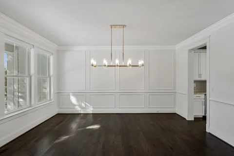 $2,350,000 | 6447 Tucker Avenue, McLean, VA 22101