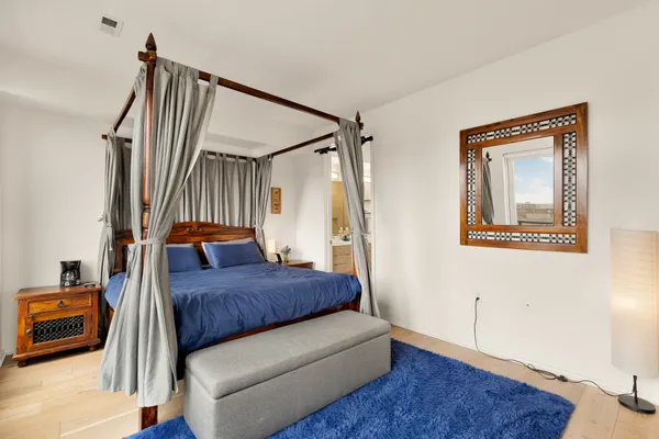 Contact Agent | 1550 11th Street Northwest, Unit 401, Washington, DC 20005