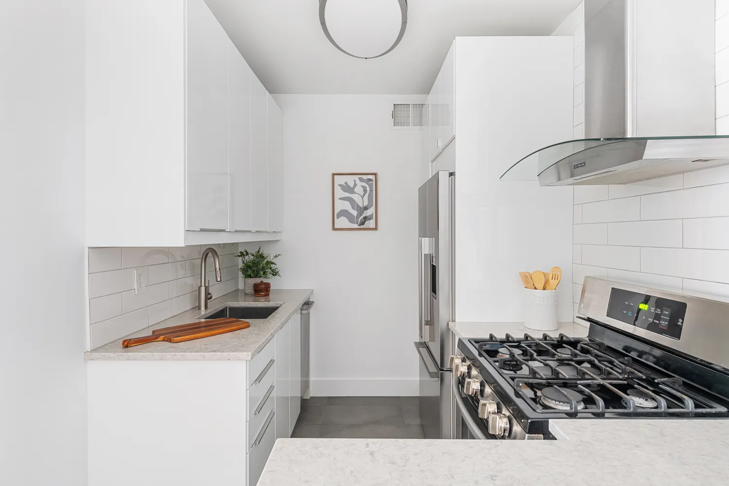 $695,000 | 205 3rd Avenue, Unit 12P | Gramercy