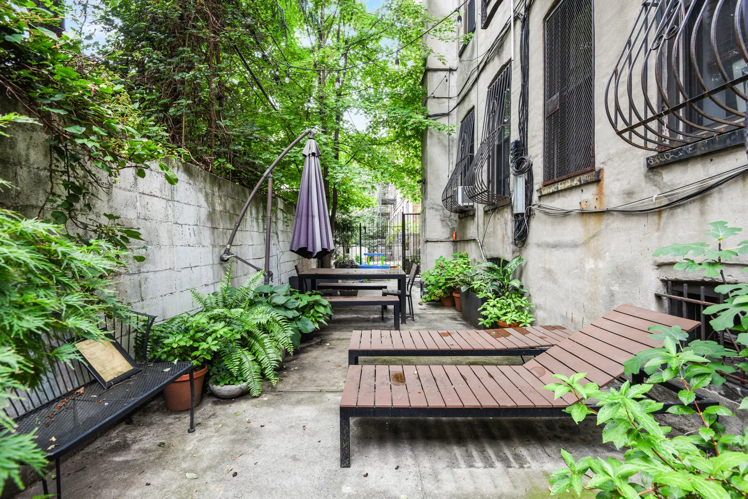 $599,000 | 322 6th Street, Unit 2 | Park Slope