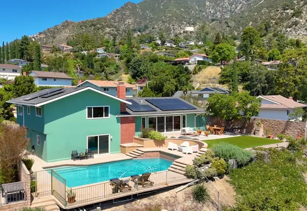$1,950,000 | 2710 Rock Pine Lane, La Crescenta, CA 91214