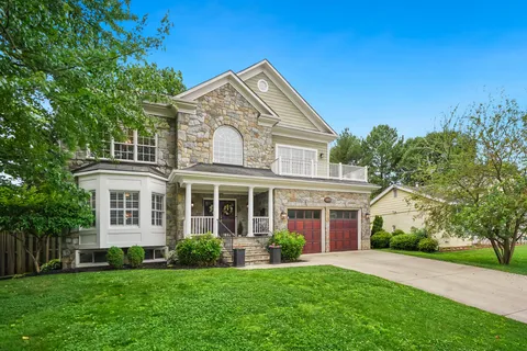 $2,850,000 | 8610 Hartsdale Avenue, Bethesda, MD 20817