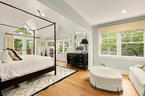 Contact Agent | 6512 Ridge Drive, Bethesda, MD 20816