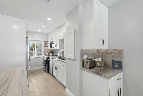 $725,000 | 7400 Estero Boulevard, Unit 225, Fort Myers Beach, FL 33931
