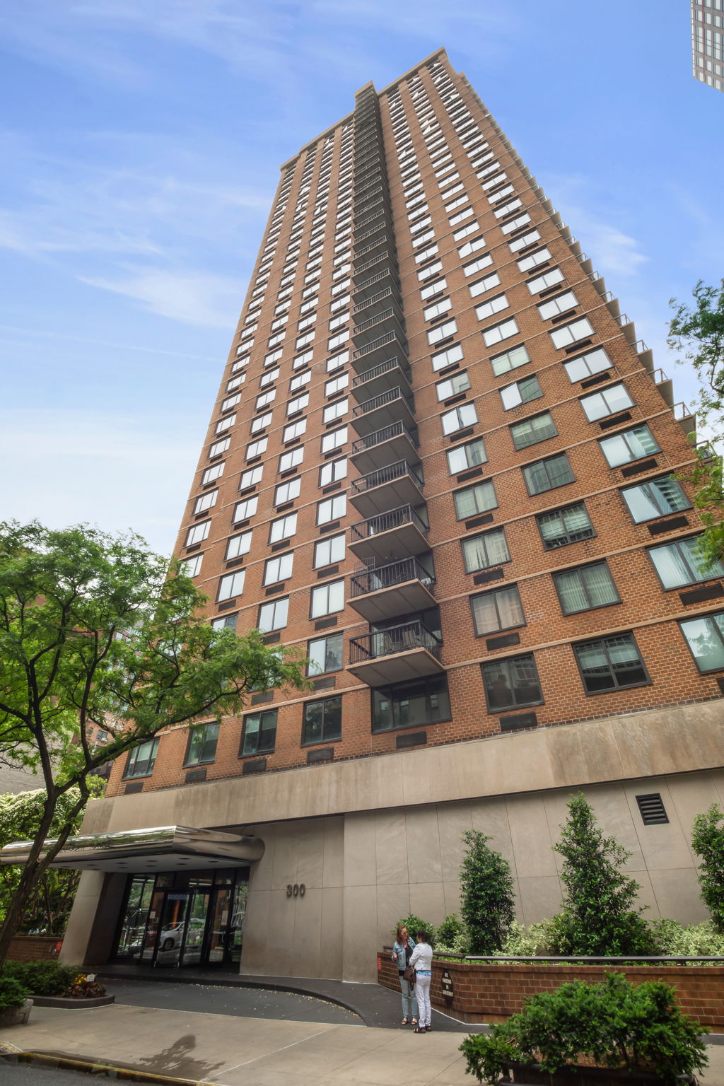 300 East 54th Street, Unit 26EF Manhattan, NY 10022 - Photo 16 of 17